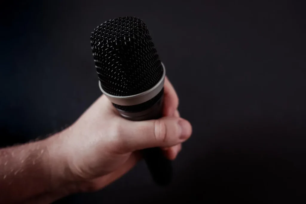 microphone-1