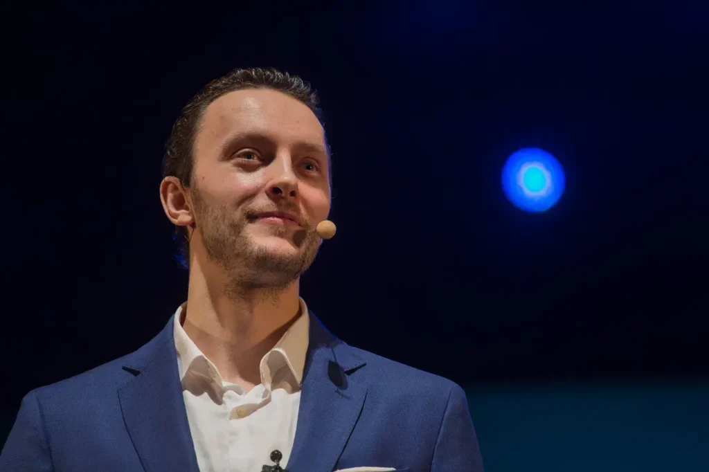 Как преодолеть страх сцены